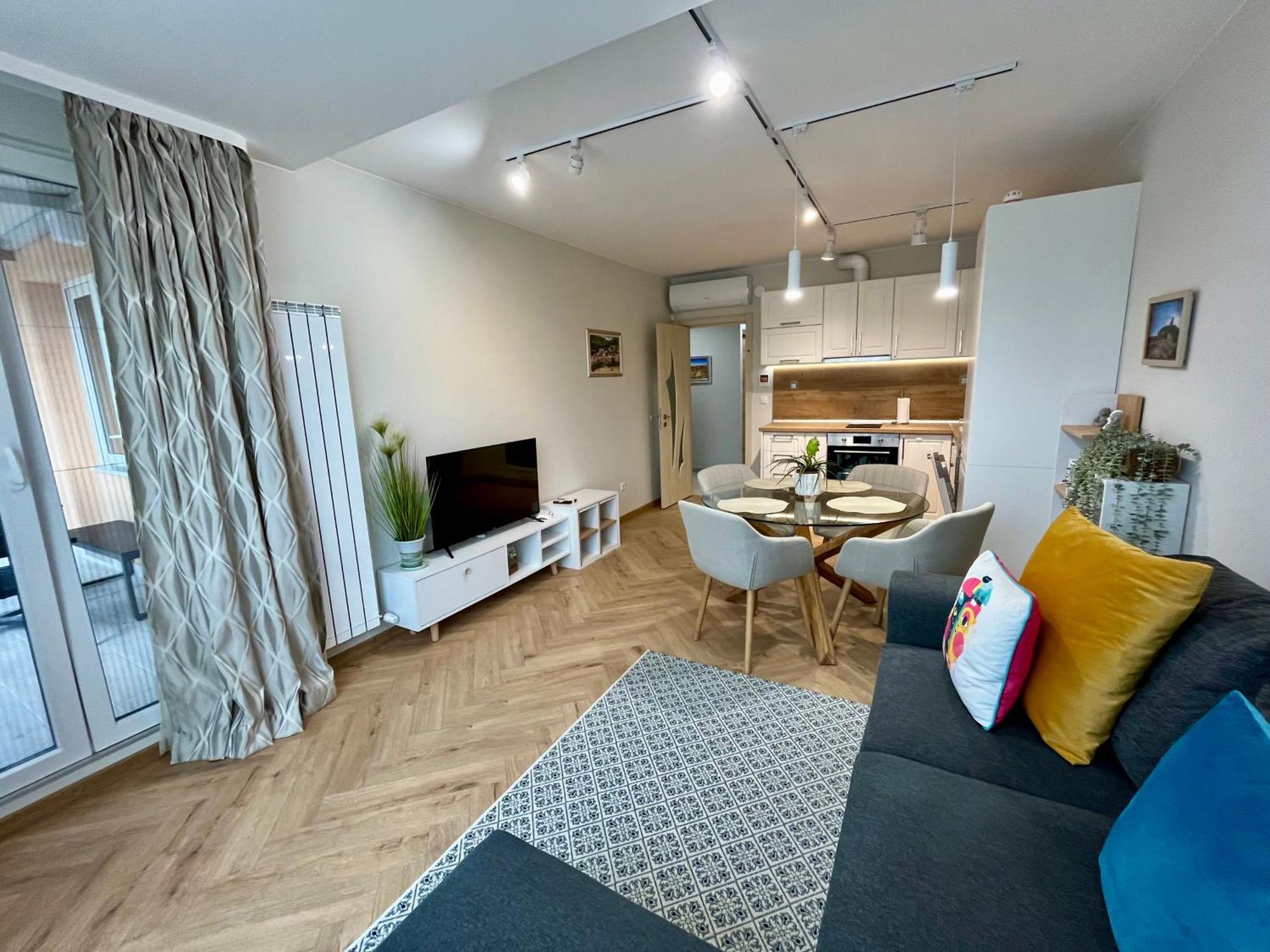 Parkview Luxury In City Center 8 벨리코 터르노보 외부 사진